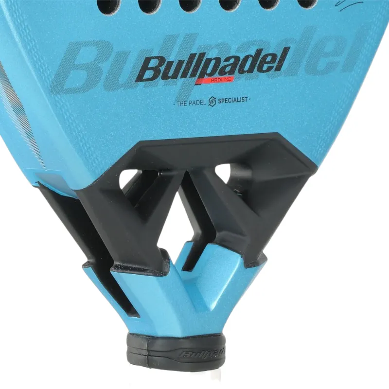 Pala Bullpadel Vertex 05 W 2026 - Delfi Brea - Imagen 4