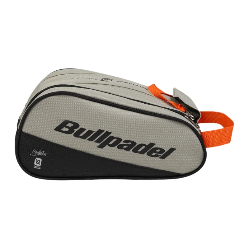 Neceser Bullpadel Hack BPN26012 Negro Piedra - Paquito Navarro