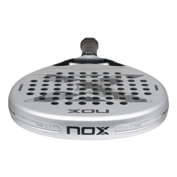 Pala Nox AT10 Genius 12K Alum Extrem 2027 - Agustín Tapia