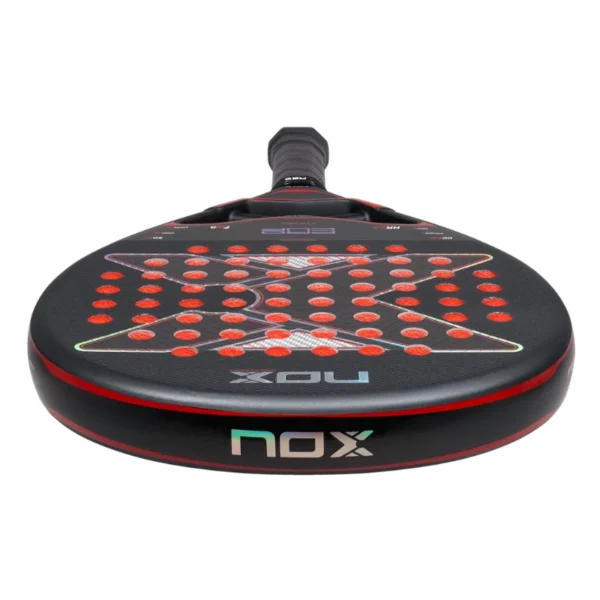 Pala Nox AT10 Pro Cup Hard 2027 - Agustín Tapia