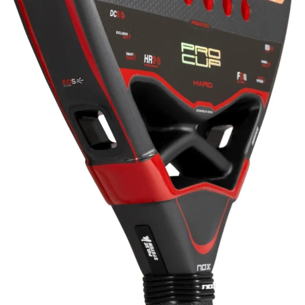 Pala Nox AT10 Pro Cup Hard 2027 - Agustín Tapia